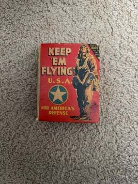 Keep 'Em Flying book 1943) Whitman publishing company